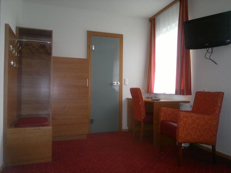 Hotel Photo 12
