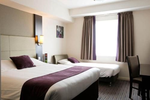 Premier Inn Southampton West