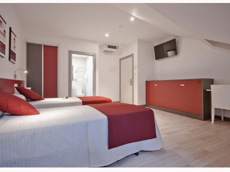 Hotel Photo 8
