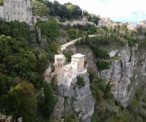 La Casa Dei Nonni Custonaci Italy