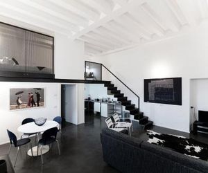 Porta Torre Loft - byMyHomeinComo Como Italy