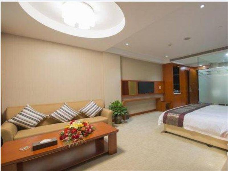 Hotel Photo 13
