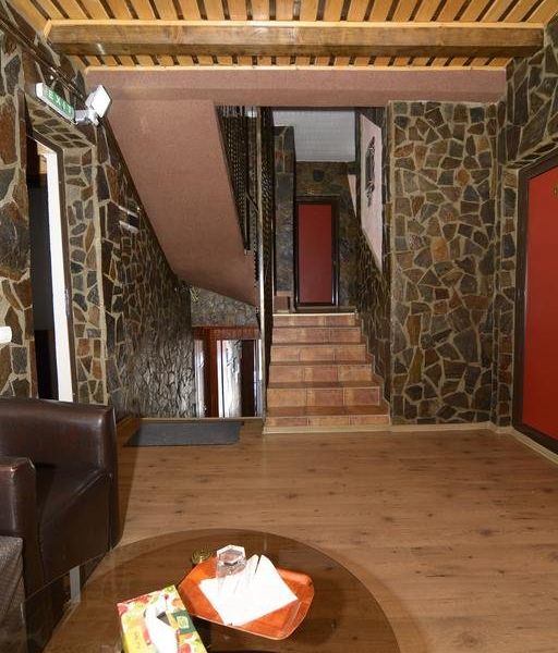 Hotel Photo 8