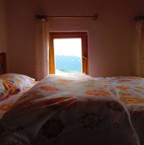 NearBy Hotel