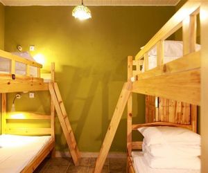 Hill Youth Hostel Chou-chuang China