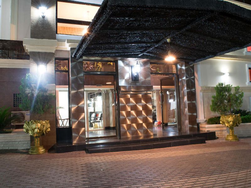 Hotel Photo 8