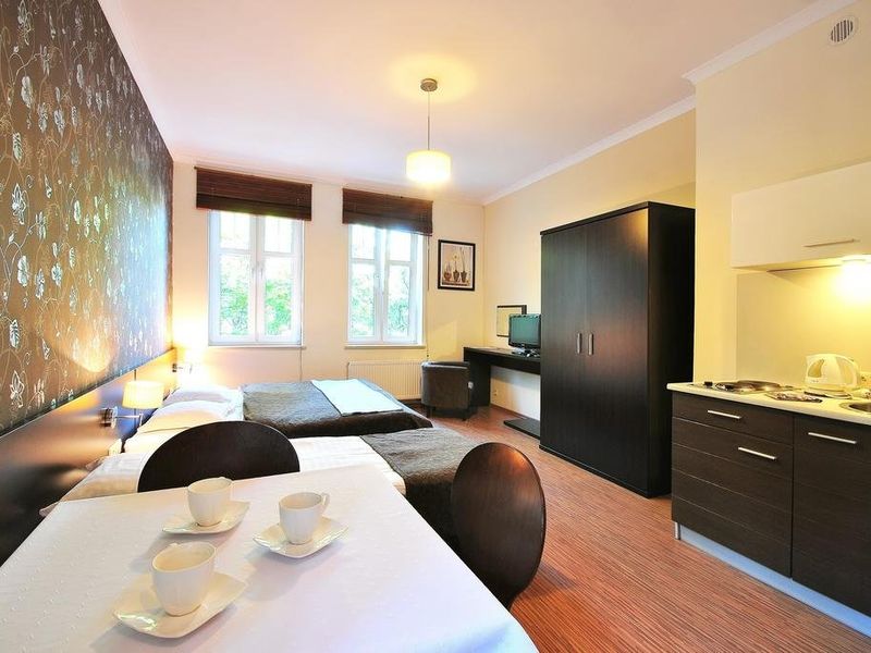 Hotel Photo 1