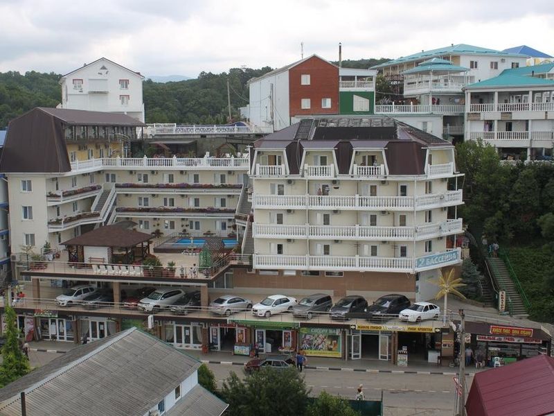 Hotel Photo 1