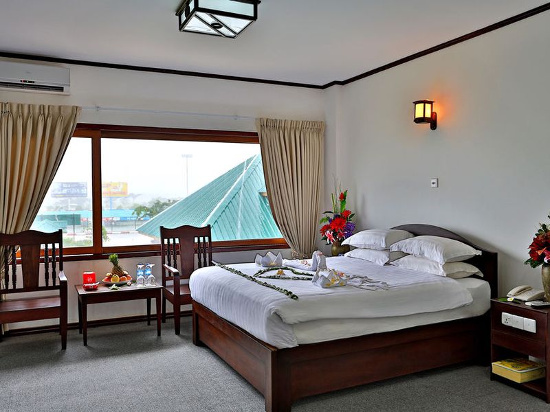 Hotel Photo 1