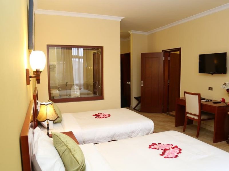 Hotel Photo 3