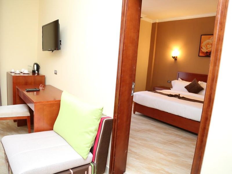 Hotel Photo 5