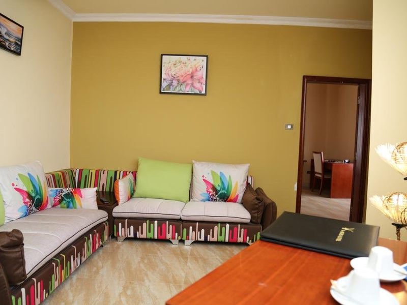 Hotel Photo 7