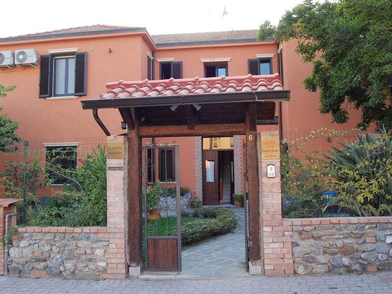 Hotel Photo 10