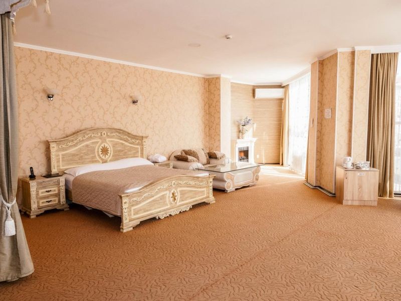 Hotel Photo 3