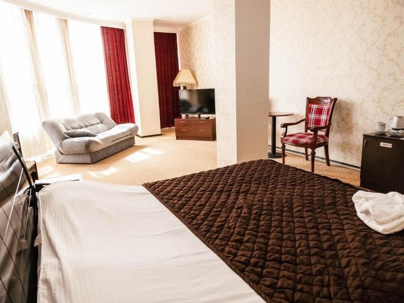 Hotel Photo 6