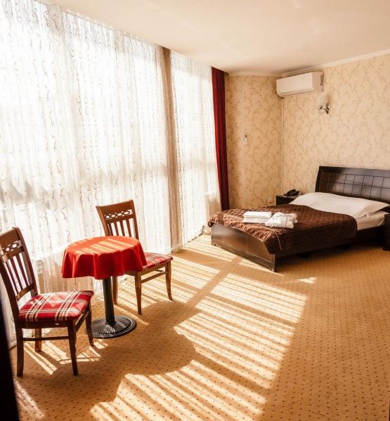 Hotel Photo 8
