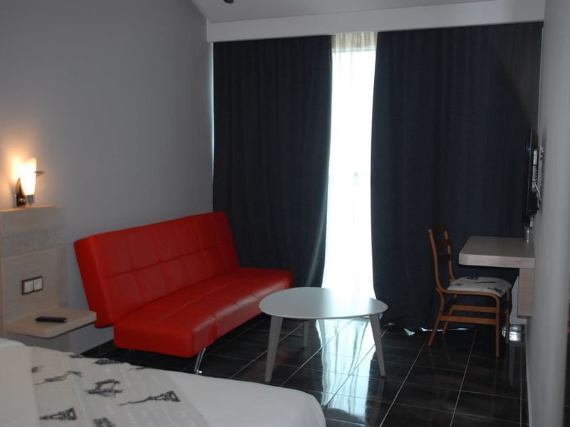Hotel Photo 8