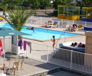 Camping dAngers - Lac de Maine Angers France