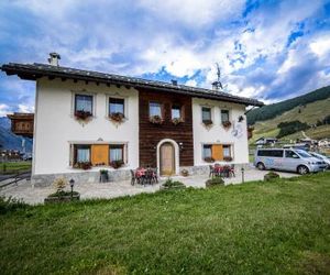 Chalet Alpine Dream Livigno Italy