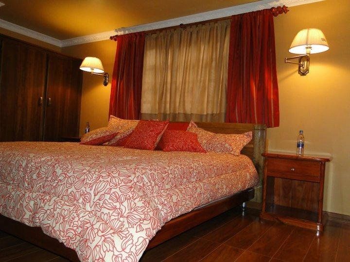 Hotel Photo 2