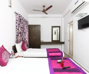 OYO Rooms Vadapalani Murugan Temple Chennai India