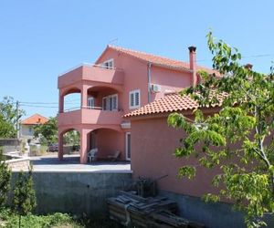 Apartments with a parking space Tkon (Pasman) - 6216 Tkon Croatia