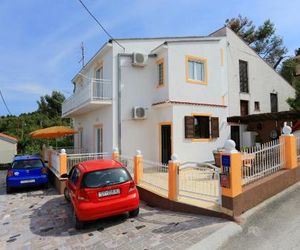 Apartments by the sea Slatine (Ciovo) - 10368 Okrug Donji Croatia