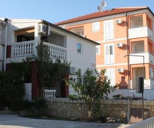 Apartments with a parking space Povljana (Pag) - 6315 Nova Poljana Croatia