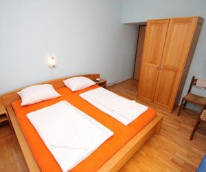 Rooms with a swimming pool Peroj (Fazana) - 2235 Peroi Croatia