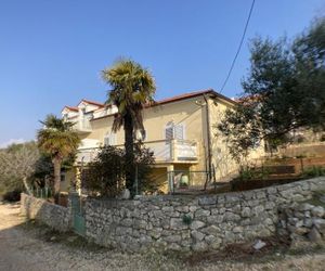 Apartments by the sea Lun (Pag) - 9395 Lun Croatia