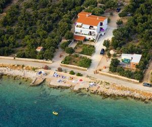 Apartments by the sea Mandre (Pag) - 6284 Kolan Croatia