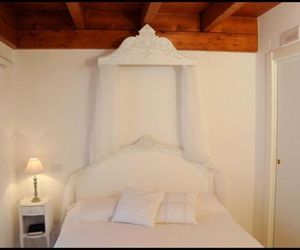 B&B Al Vecchio Borgo Barletta Italy