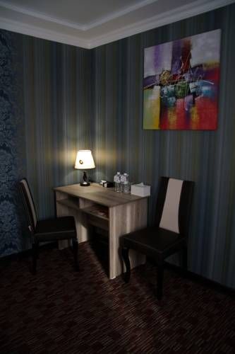 Hotel Photo 12
