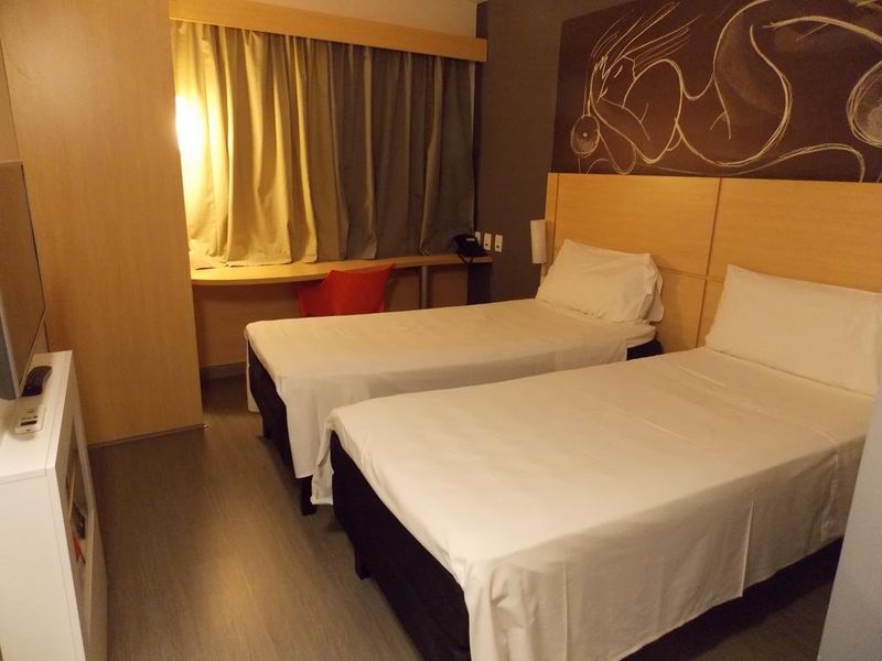 Hotel Photo 8