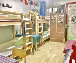 Leaf and Her Friends Youth Hostel Hefei China