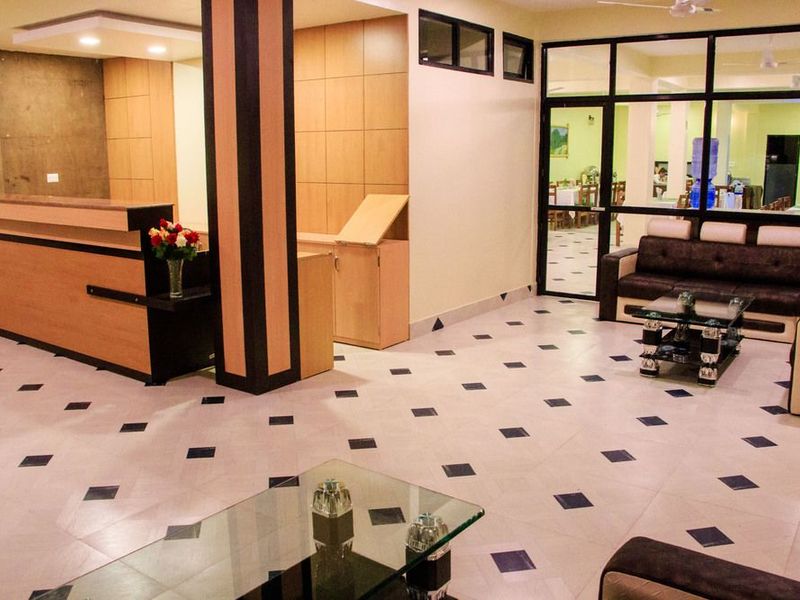 Hotel Photo 6
