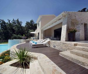Villa Tatiana Agios Stefanos Greece