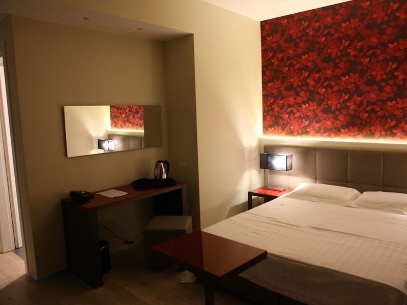 Hotel Photo 8