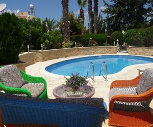 Villa Paradise Coral-Bay Cyprus