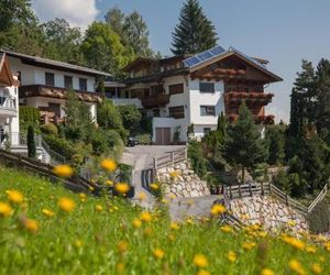 Apart Monika Wenns Austria
