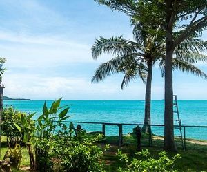 Dhevalai Villa Mae Nam Thailand