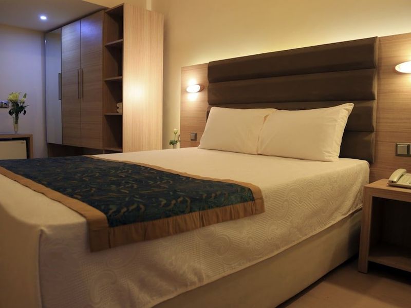 Hotel Photo 5