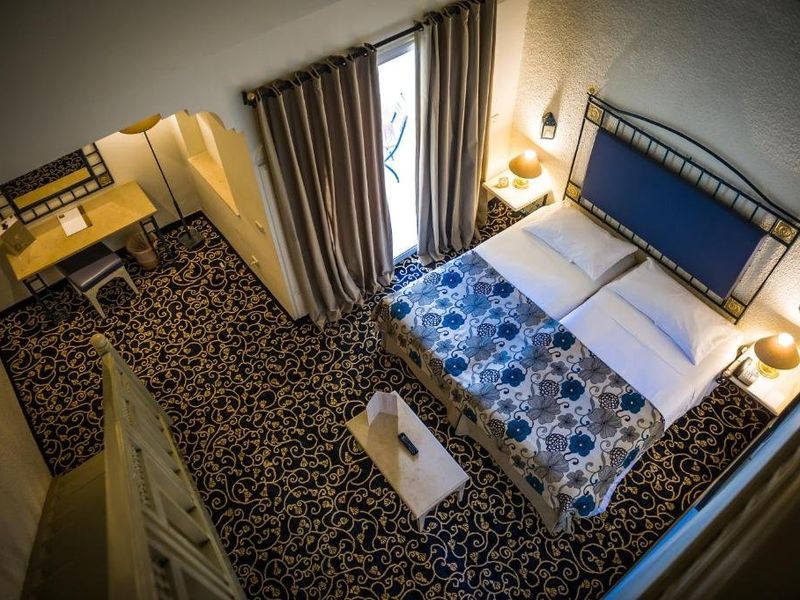 Hotel Photo 3