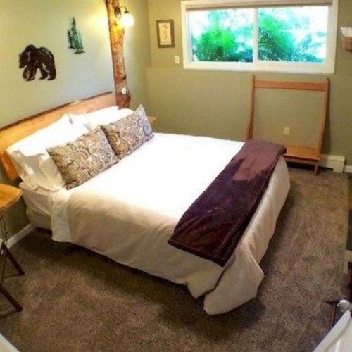 Photo of Fireweed Manor Bed and Breakfast