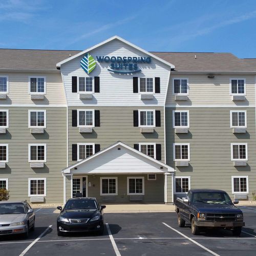 Photo of WoodSpring Suites Springfield