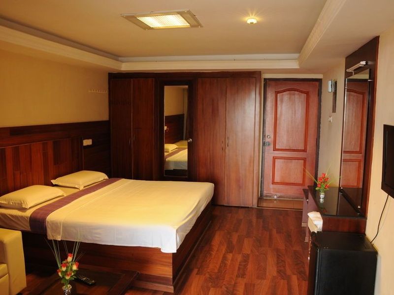 Hotel Photo 5