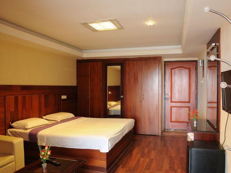 Hotel Photo 9