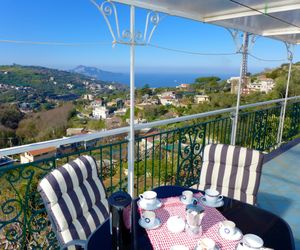 Monalisa - Capri View - Two Bedroom Massa Lubrense Italy