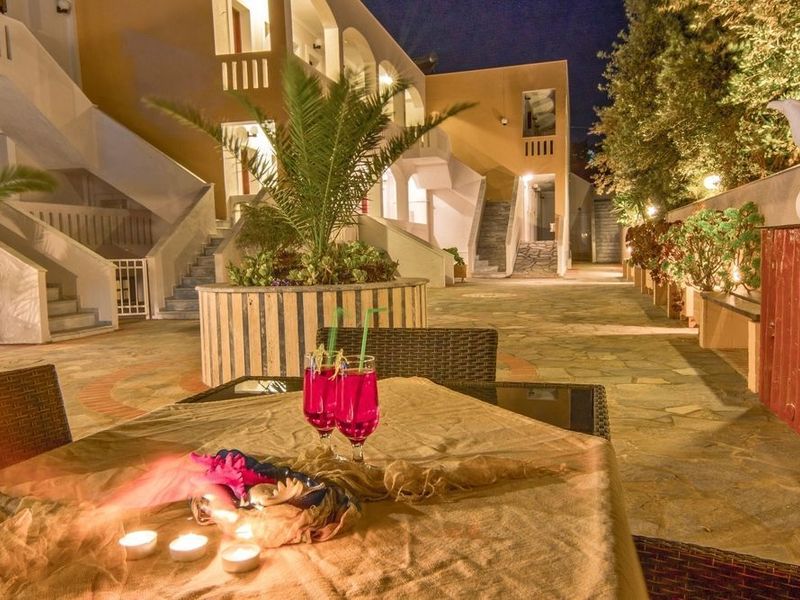 Hotel Photo 16
