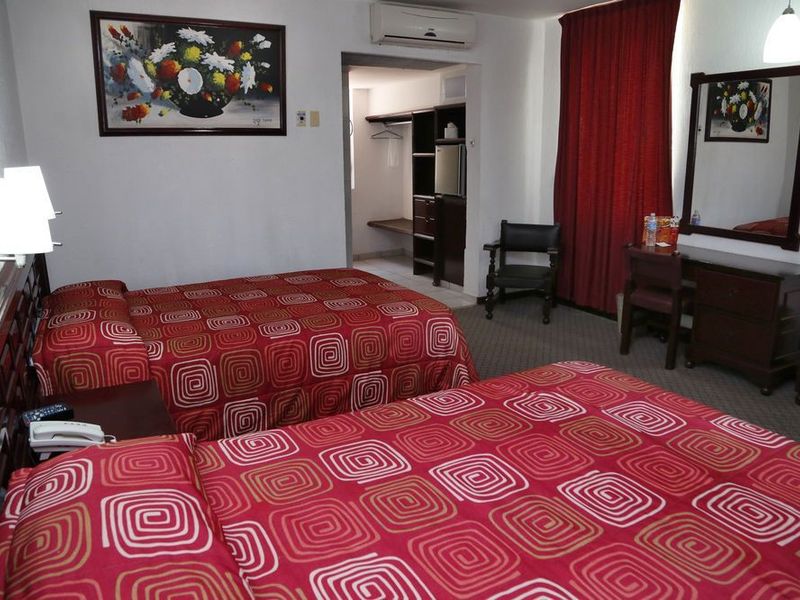 Hotel Photo 4